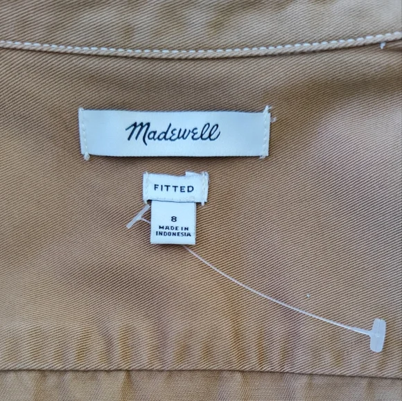 Darted Button Up Shirt In Regenerative Chino. Timber - Picture 5 of 12